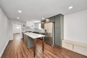 1015 E 32nd St, Houston, TX 77022 - Photo 13