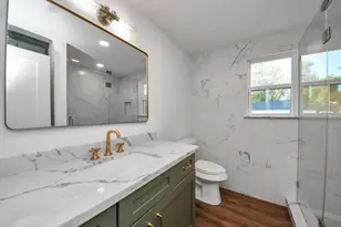 1015 E 32nd St, Houston, TX 77022 - Photo 27