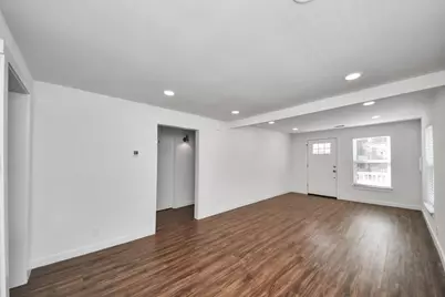 1015 E 32nd Street, Houston, TX 77022 - Photo 5