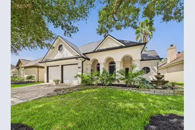 203 Las Brisas Street, Kemah, TX 77565 - Photo 1