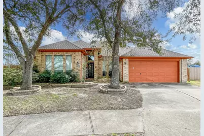 179 Greenridge Circle, League City, TX 77573 - Photo 1