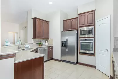 179 Greenridge Circle, League City, TX 77573 - Photo 9