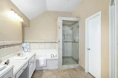 179 Greenridge Circle, League City, TX 77573 - Photo 17