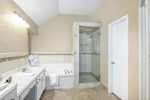 179 Greenridge Cir, League City, TX 77573 - Photo 17