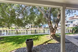 67 Harbor Ln, Kemah, TX 77565 - Photo 31