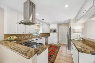 7623 Meadowvale Dr, Houston, TX 77063 - Photo 5