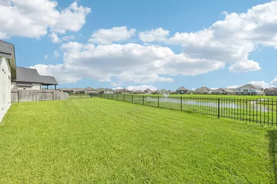 409 Chardonnay Drive, Alvin, TX 77511 - Photo 39