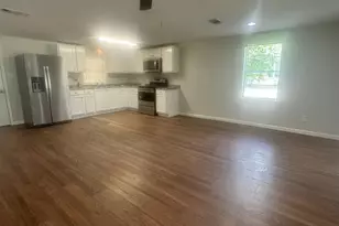 125 Kellum St, Liberty, TX 77575 - Photo 11