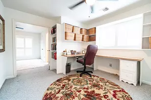 3026 S Peach Hollow Cir, Pearland, TX 77584 - Photo 5