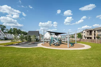 9835 Willow  Creek Commerce Drive #304, Tomball, TX 77375 - Photo 23