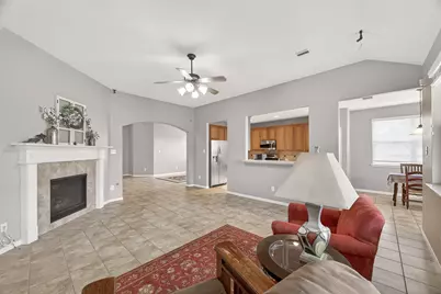 9110 Cavalier Lane, Rosenberg, TX 77469 - Photo 9