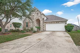 9110 Cavalier Ln, Rosenberg, TX 77469 - Photo 1