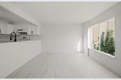 11650 Village Place Drive #302, Houston, TX 77077 - Photo 17