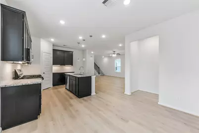 15446 Foresail Lane, Houston, TX 77053 - Photo 9