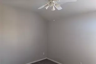 17703 Towne Bridge Dr, Tomball, TX 77377 - Photo 9