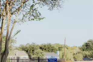 3327 Larkwood Ln, Sugar Land, TX 77479 - Photo 5