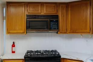 3327 Larkwood Ln, Sugar Land, TX 77479 - Photo 19