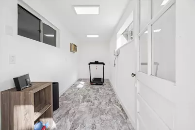 5214 Grape, Houston, TX 77096 - Photo 37