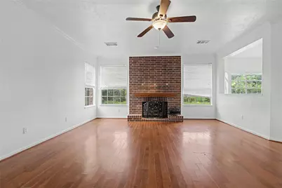 515 Spring Moss Drive, Missouri City, TX 77459 - Photo 5
