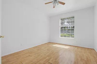 515 Spring Moss Drive, Missouri City, TX 77459 - Photo 11