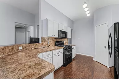 16758 N Blue Jay Drive, Conroe, TX 77385 - Photo 11