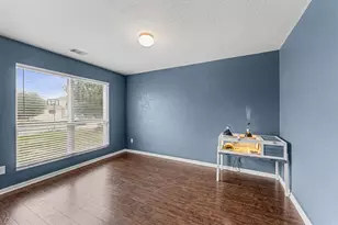 16758 N Blue Jay Dr, Conroe, TX 77385 - Photo 5