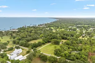 325 Bay Ave S, Kemah, TX 77565 - Photo 1