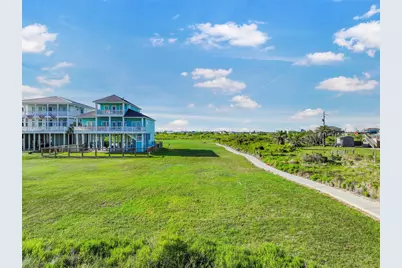 1220 Crystal Dunes Way, Crystal Beach, TX 77650 - Photo 13