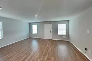 5528 Verdugos Palace, San Antonio, TX 78244 - Photo 3