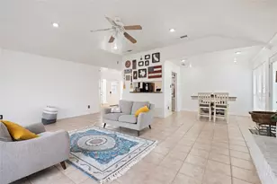 2506 Bisontine St, Friendswood, TX 77546 - Photo 5