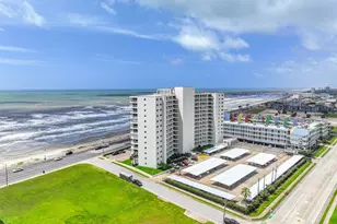 7700 Seawall Blvd, Galveston, TX 77551 - Photo 3