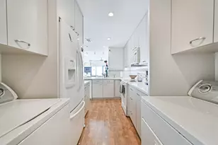 7700 Seawall Blvd, Galveston, TX 77551 - Photo 17