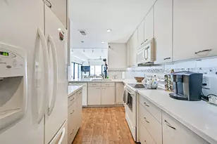 7700 Seawall Blvd, Galveston, TX 77551 - Photo 19