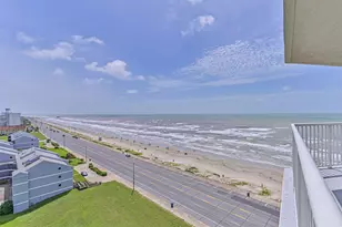 7700 Seawall Blvd, Galveston, TX 77551 - Photo 35