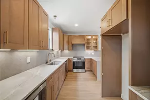 2606 Nantucket Dr, Houston, TX 77057 - Photo 3