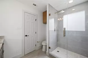 2606 Nantucket Dr, Houston, TX 77057 - Photo 19