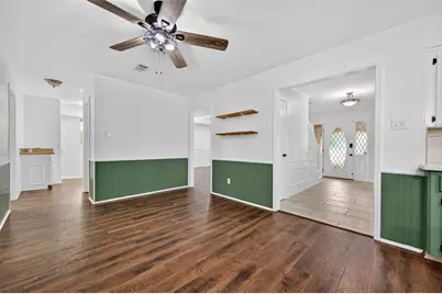 202 Laura Lane, Conroe, TX 77385 - Photo 11