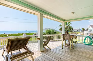 1799 Redfish Ln, Crystal Beach, TX 77650 - Photo 13