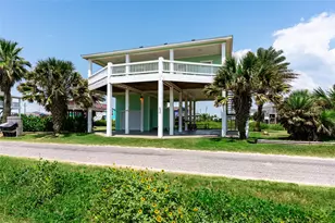 1799 Redfish Ln, Crystal Beach, TX 77650 - Photo 5