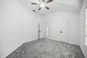 10106 White Oak Trail Ln, Houston, TX 77064 - Photo 37