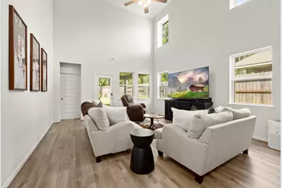 217 Woods Rose Court, Conroe, TX 77318 - Photo 11