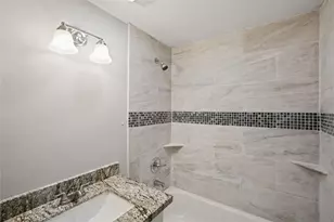 102 22nd St N, Texas City, TX 77590 - Photo 15
