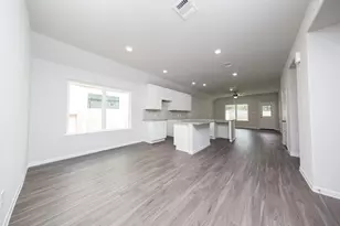 16912 Hazelnut Dr, Conroe, TX 77302 - Photo 7