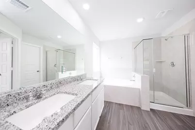 16912 Hazelnut Drive, Conroe, TX 77302 - Photo 13