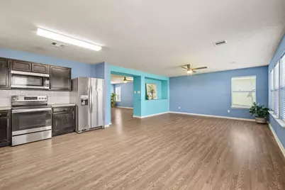 2715 Skyview Knoll Court, Houston, TX 77047 - Photo 9