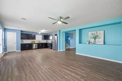 2715 Skyview Knoll Court, Houston, TX 77047 - Photo 7