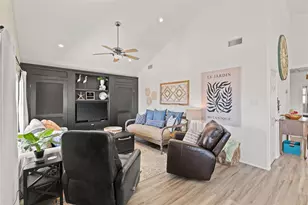 114 Coral Ct, Surfside Beach, TX 77541 - Photo 5