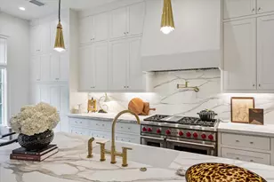 4010 W Alabama St, Houston, TX 77027 - Photo 13