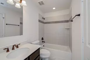 6621 N Main St, Houston, TX 77009 - Photo 25