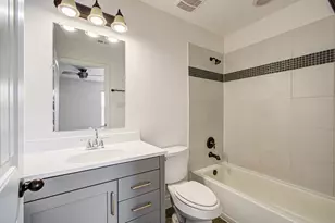 6621 N Main St, Houston, TX 77009 - Photo 29